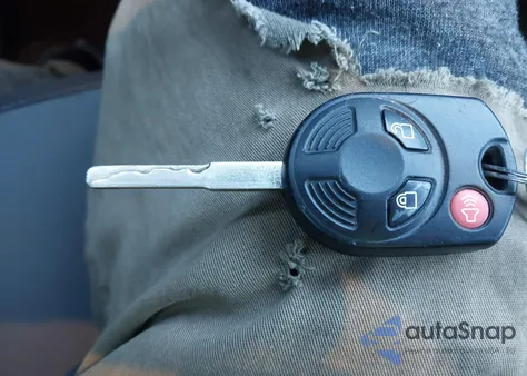 2016 Ford Escape Se z USA, uszkodzony, nr VIN 1FMCU0G79GUB78377